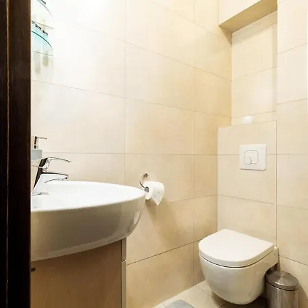 Szymoszkowa & Basen Sauny Jacuzzi - Szara Owca Apartmán *