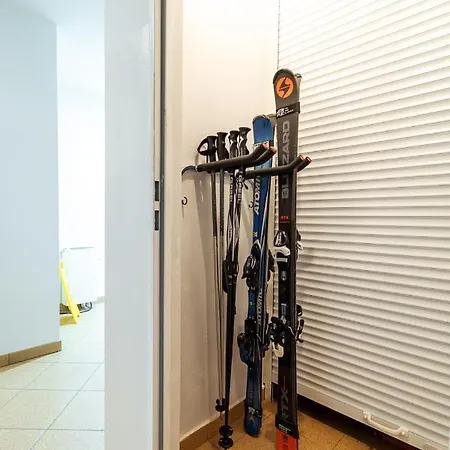 Szymoszkowa Ski & Basen Sauny Jacuzzi - Apartament Szara Owca *